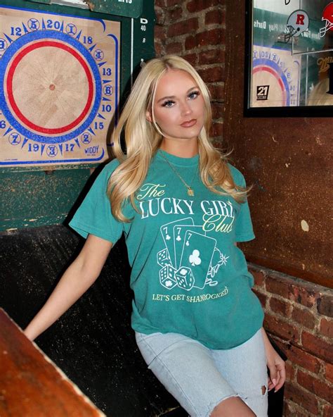 Barstool Smokeshows (@barstoolsmokeshows)